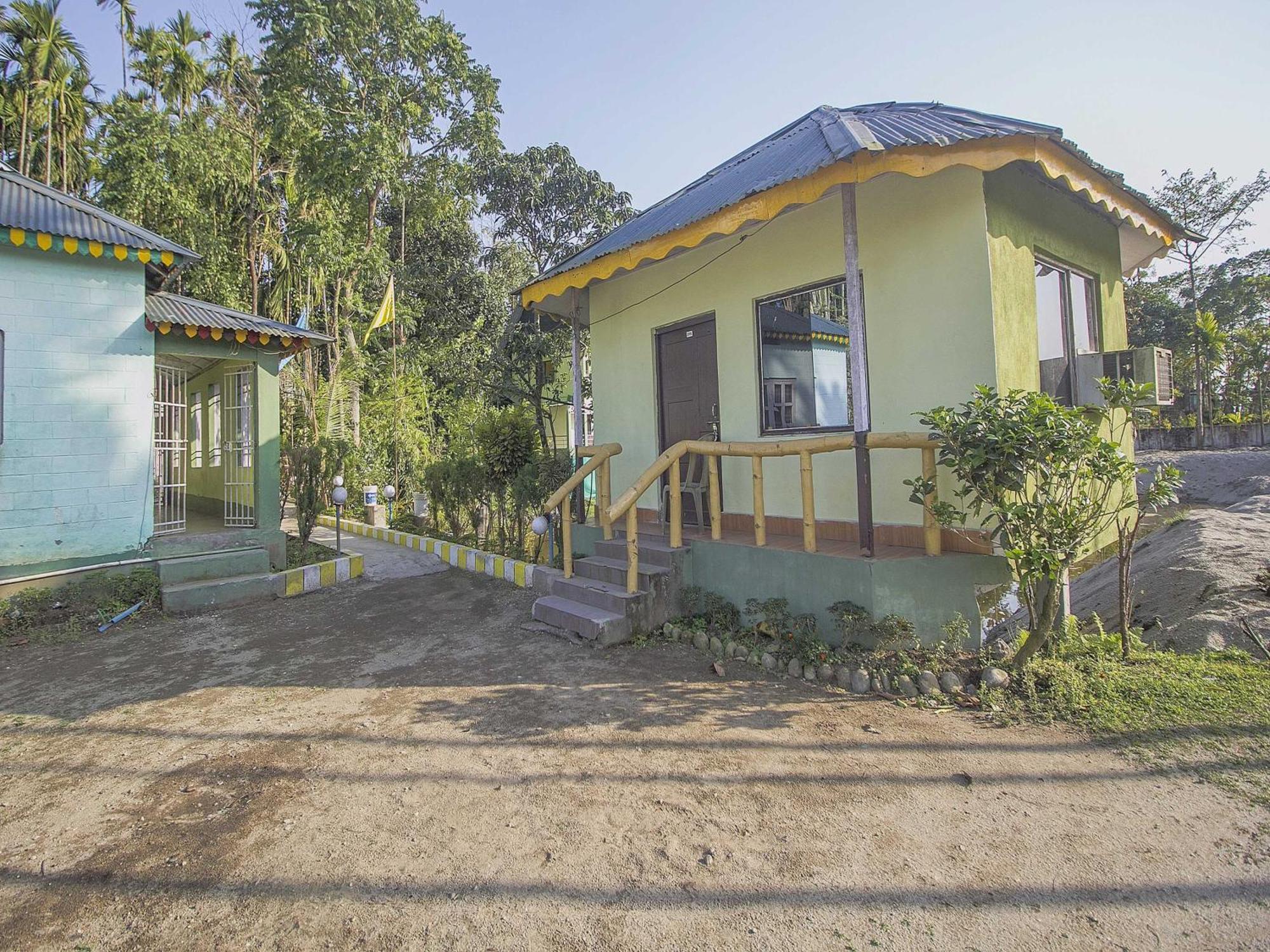 Hotel O Resort Green Wave Lataguri Esterno foto