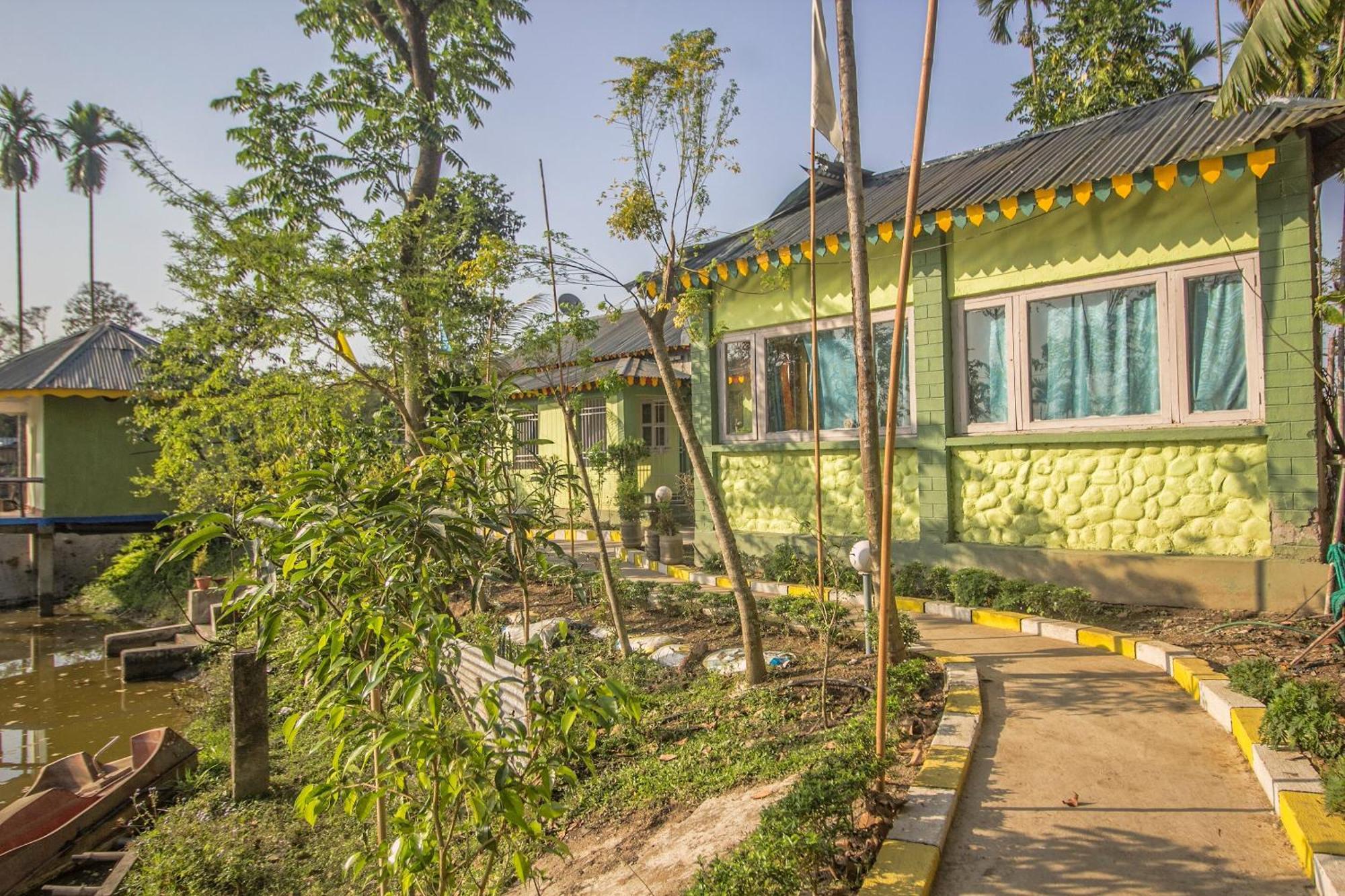 Hotel O Resort Green Wave Lataguri Esterno foto