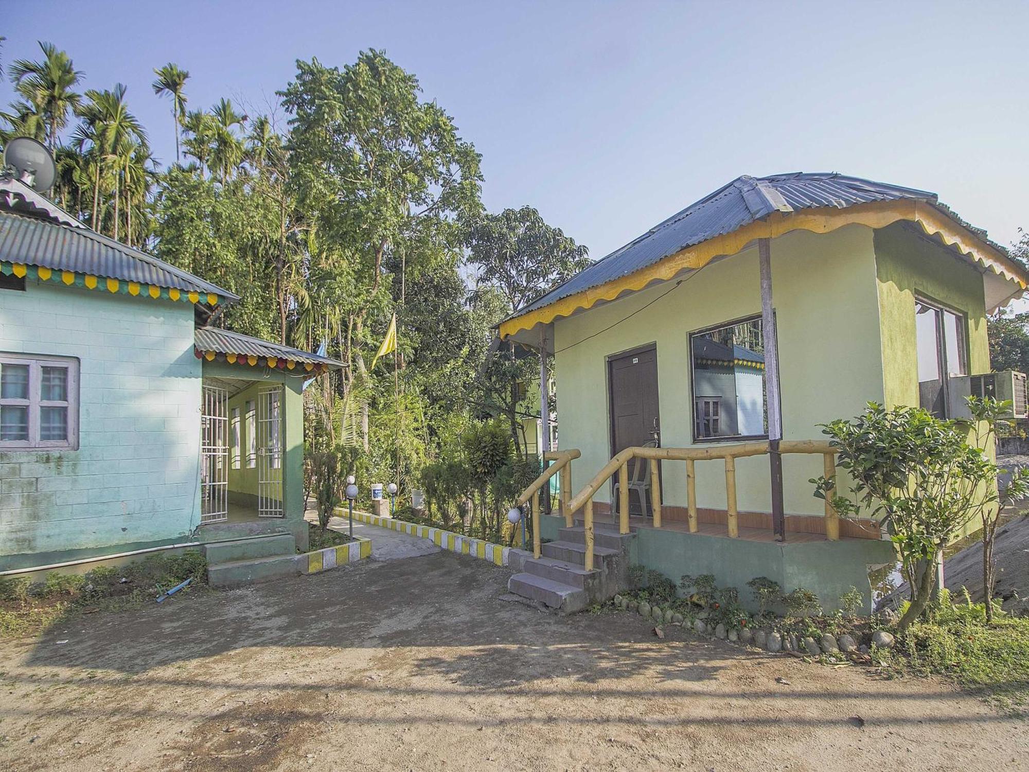 Hotel O Resort Green Wave Lataguri Esterno foto