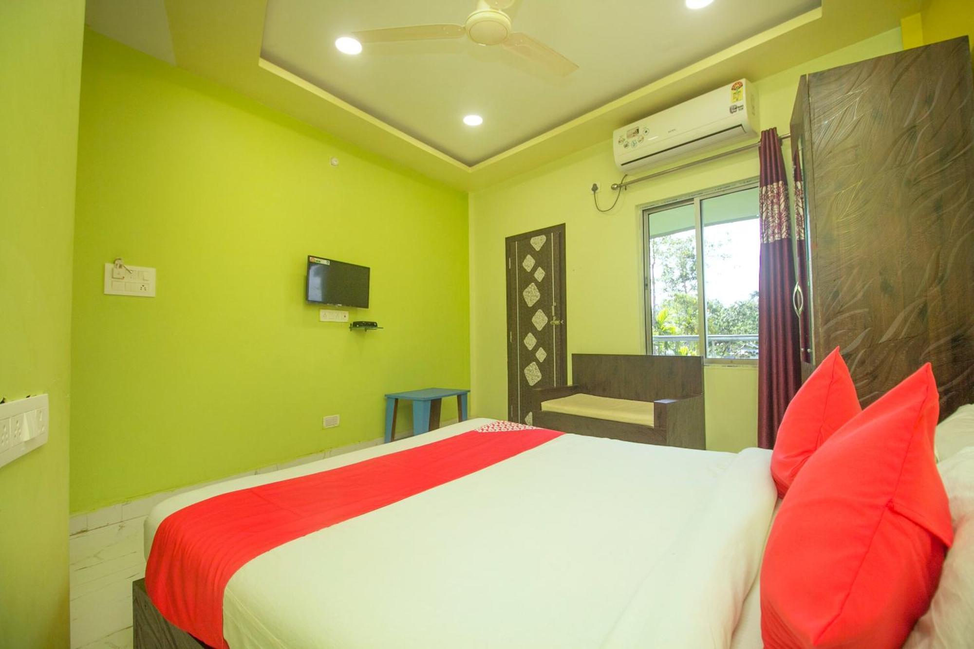 Hotel O Resort Green Wave Lataguri Esterno foto